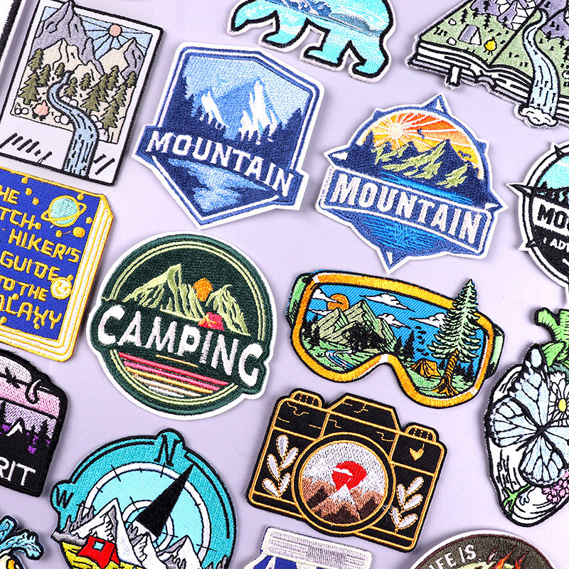 Outdoor Adventure Travel Show - Mountain Patch Nature Travel Embroidered Patches